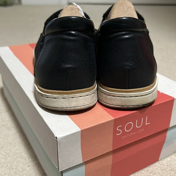 Naturalizer Women Kemper Slip On Sneaker - Picture 4 of 7